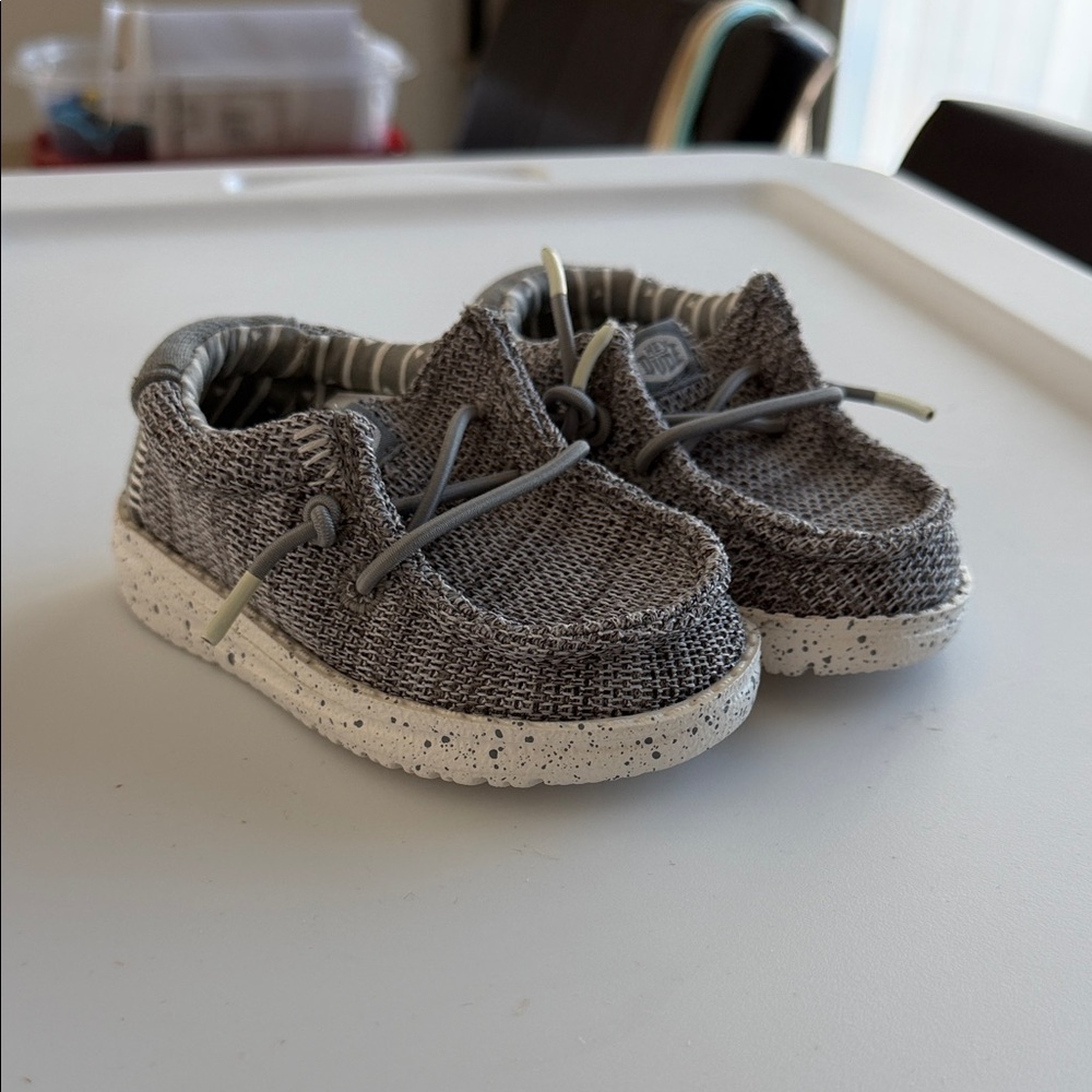 Hey Dude Gray Knit Baby & Walker Shoes with White Speckled Sole